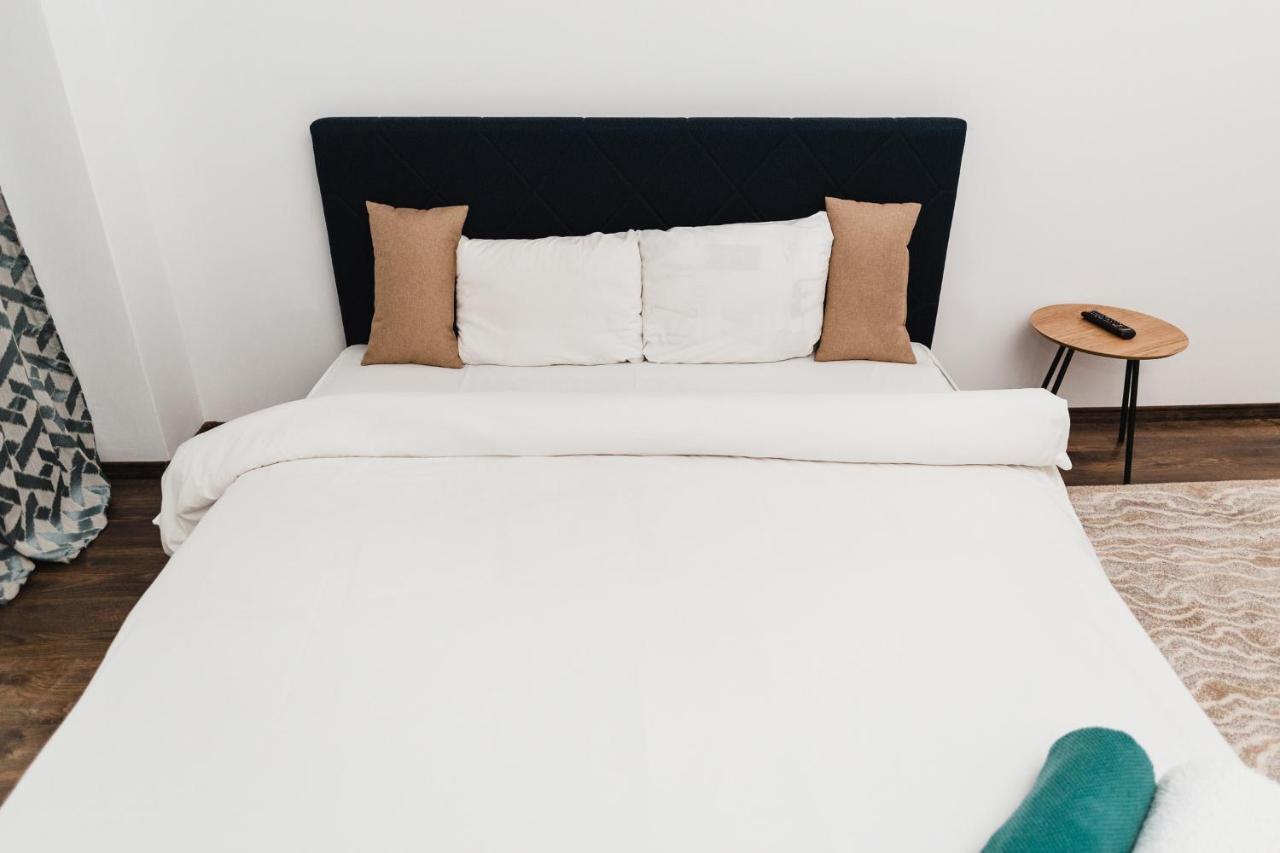 One Room Apart T3 With Free Parking Cluj-Napoca Exterior photo